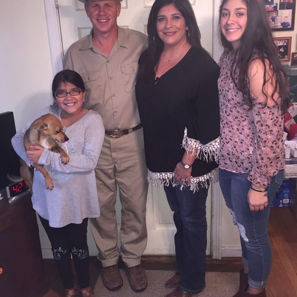 Meet your Posher, Rae